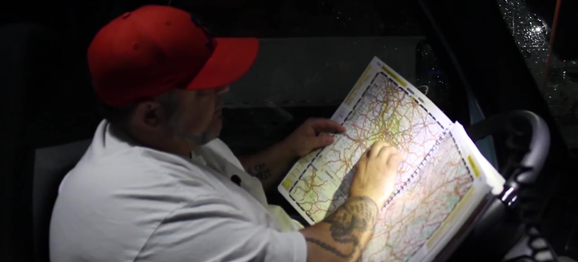 Keller Trucking Professional Driver Eric Checks Atlas